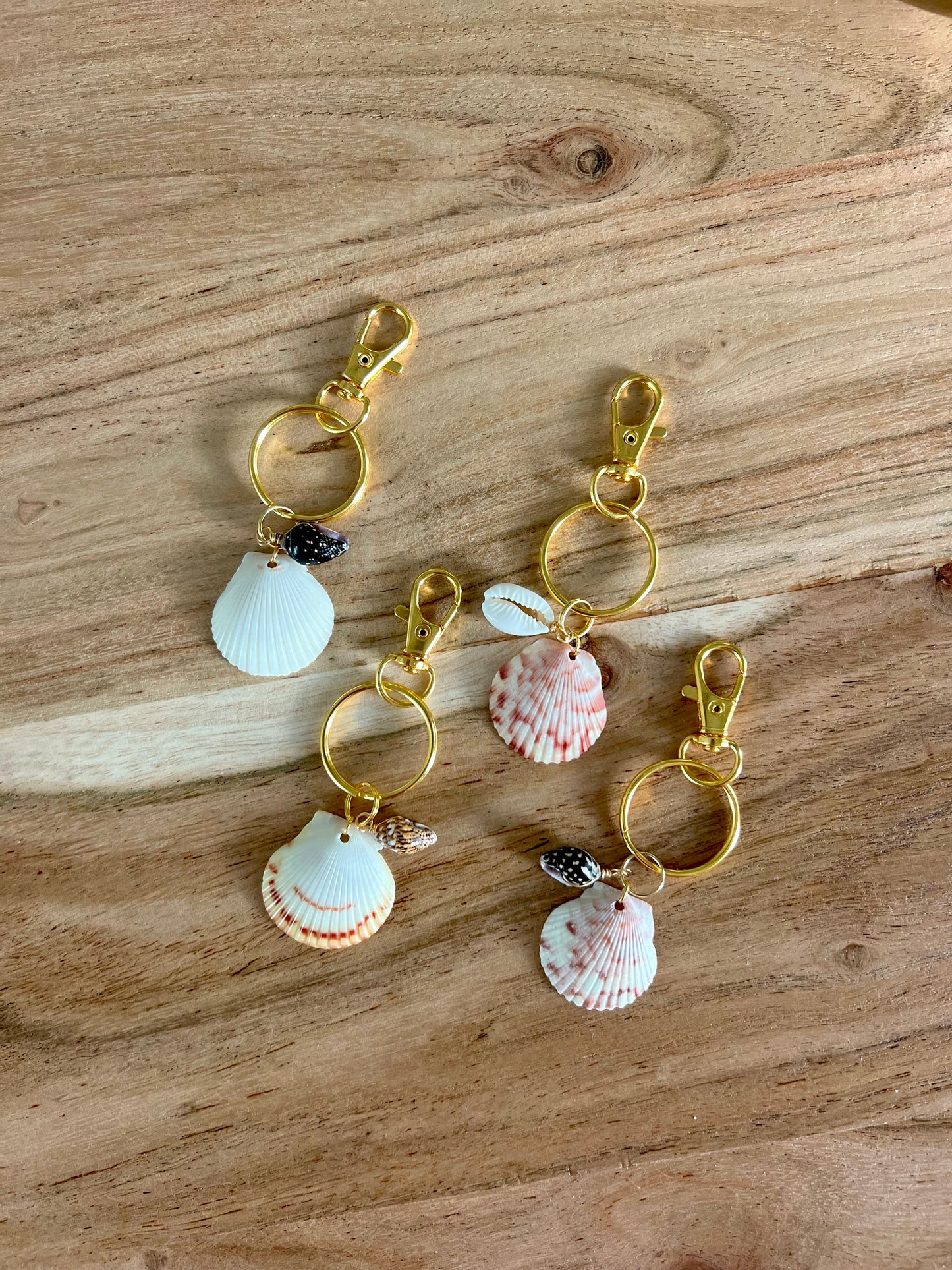 Seashell Keyring w/ Gold Ring