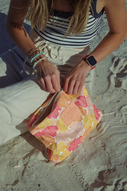 Hibiscus Daydream Bikini Bag